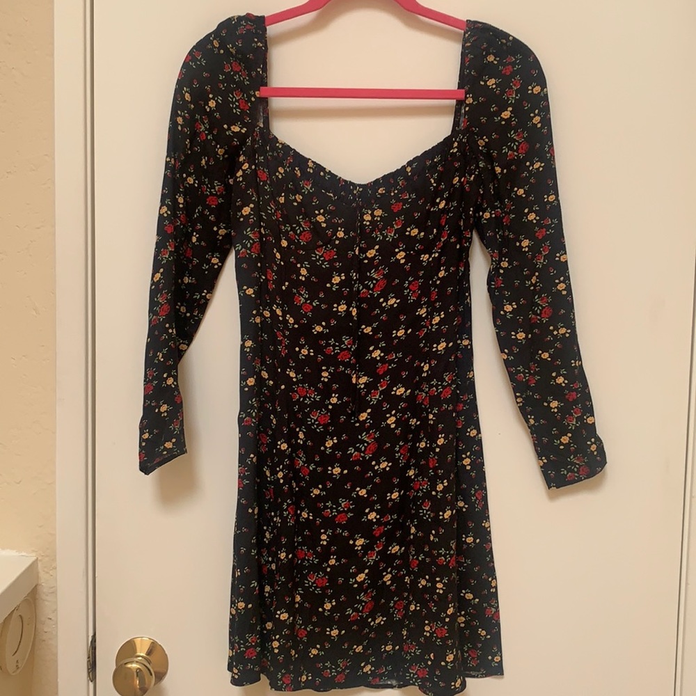 Reformation Sydney mini dress - Picture 2 of 6